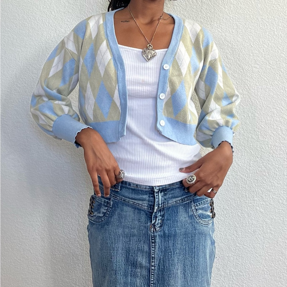 🌿 green-blue cropped diamond pattern cardigan